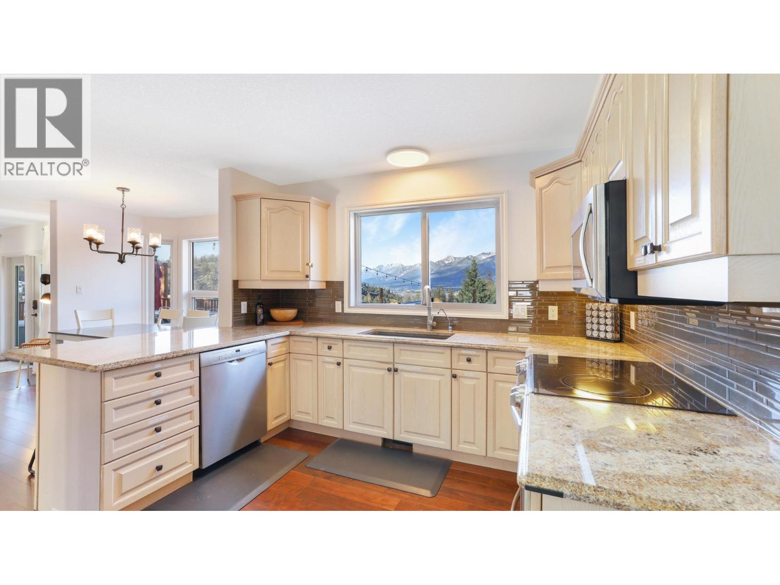 945 Westridge Way - 13