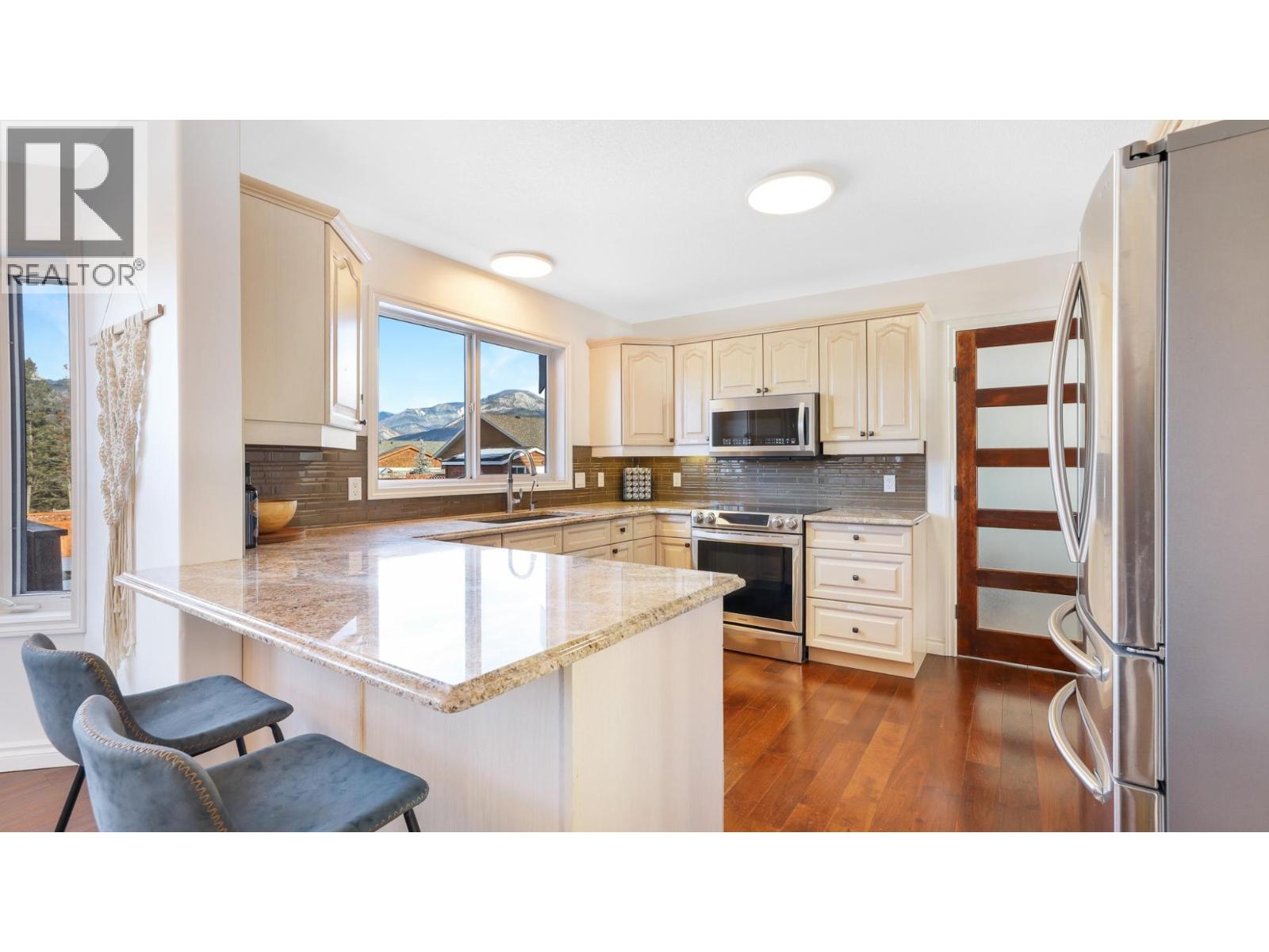 945 Westridge Way - 14