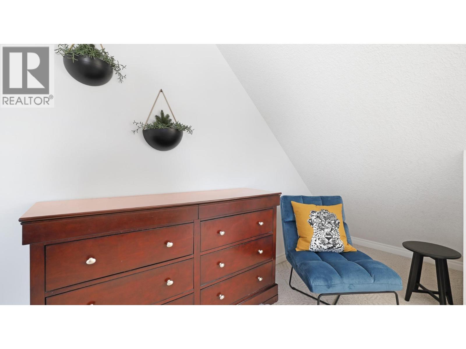 945 Westridge Way, Invermere