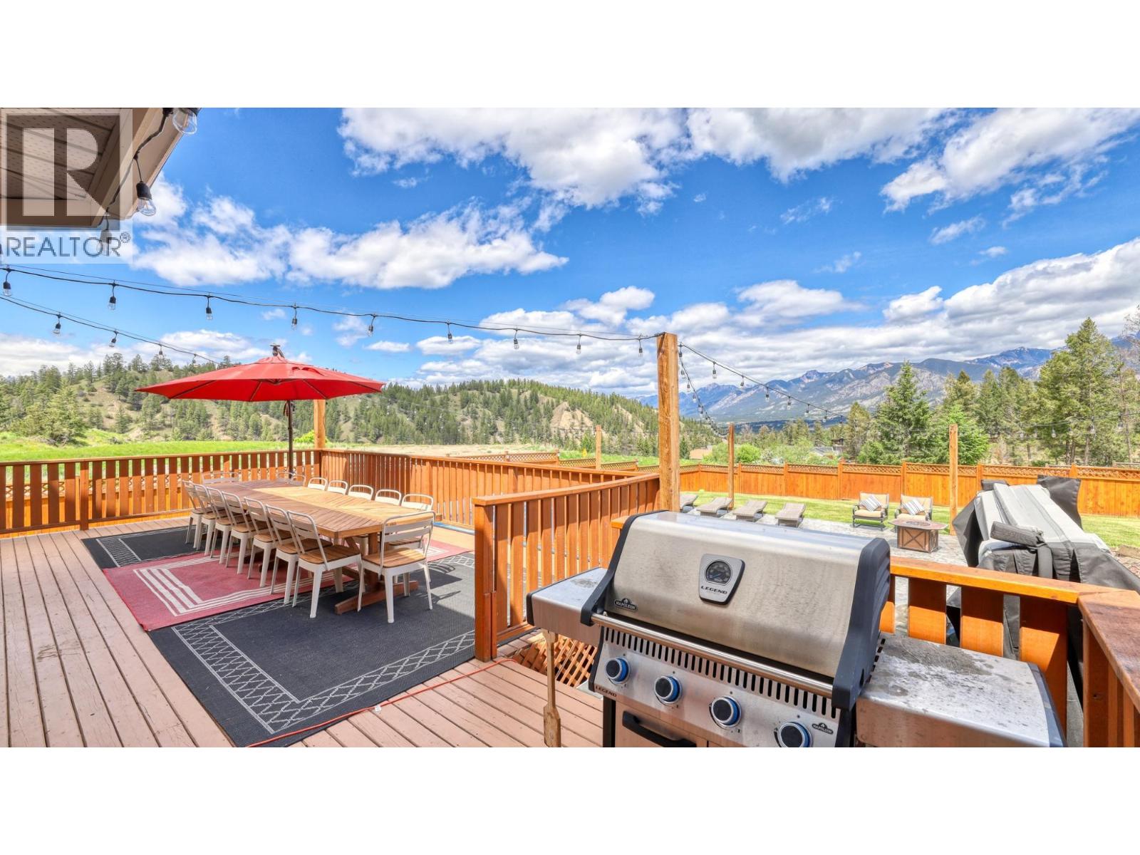 945 Westridge Way, Invermere