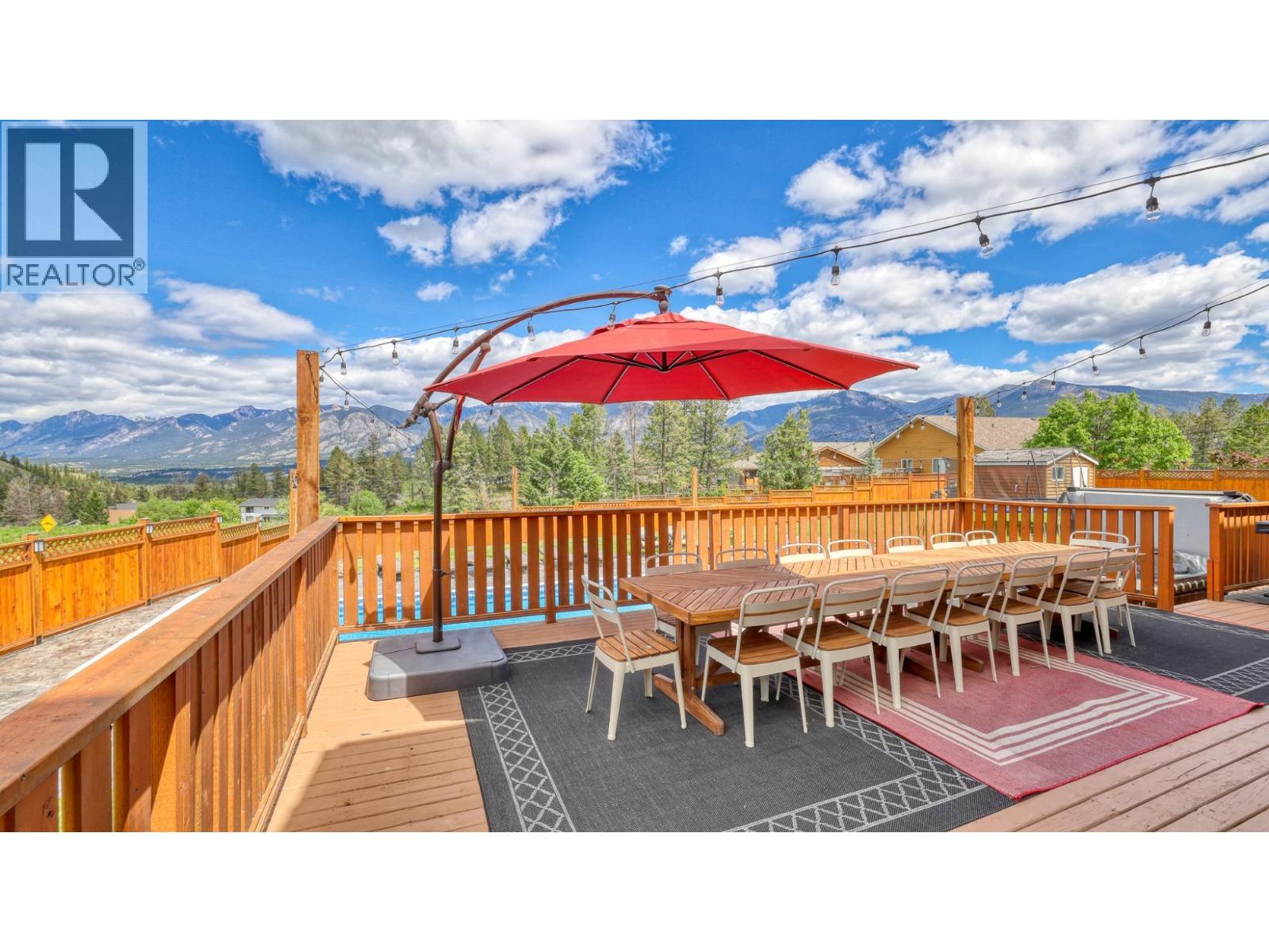 945 Westridge Way, Invermere