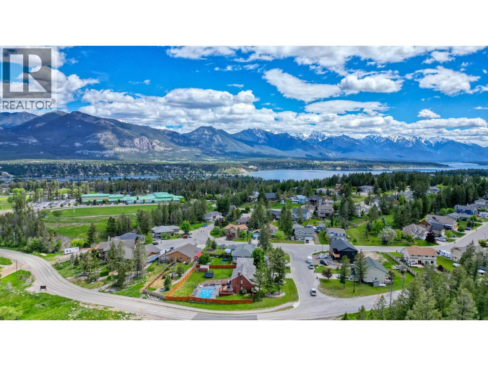 945 Westridge Way, Invermere
