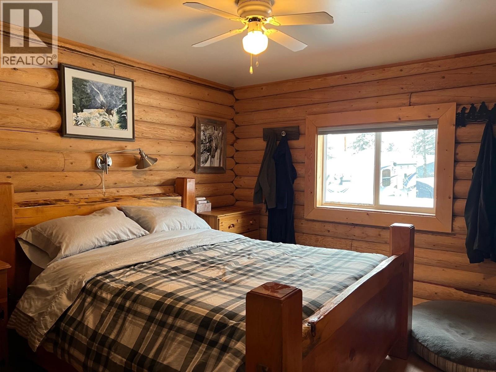 9441 BEATTIE DRIVE, Hudsons Hope