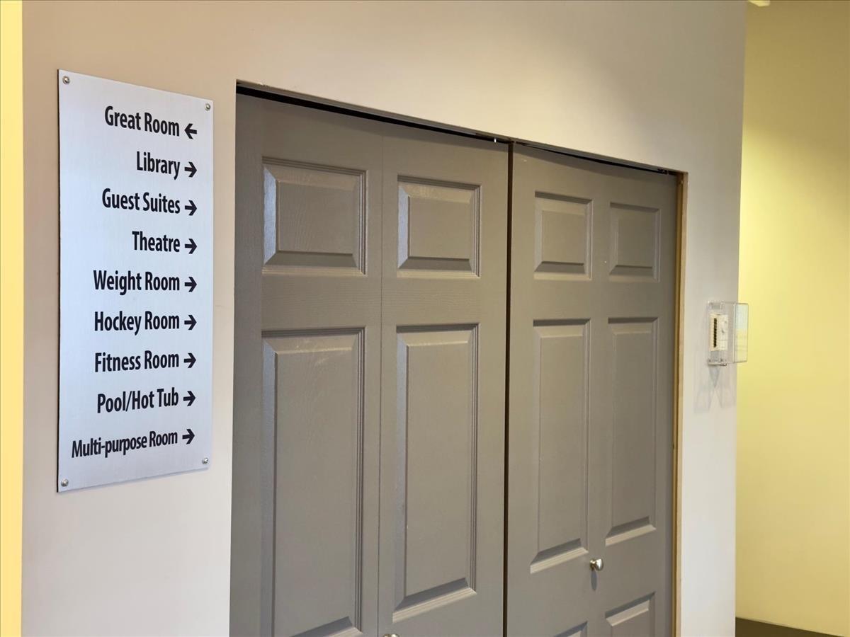 60 15152 62A AVENUE, Surrey