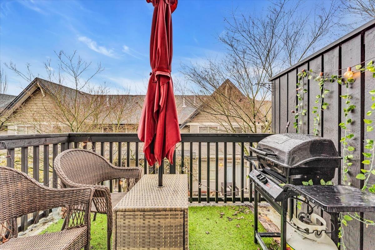 60 15152 62A AVENUE, Surrey