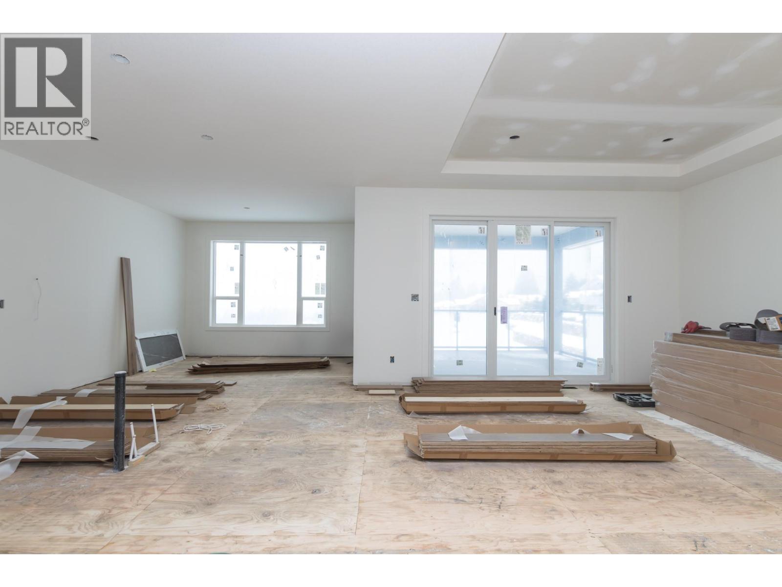  1121 16 Avenue Southeast, Salmon Arm