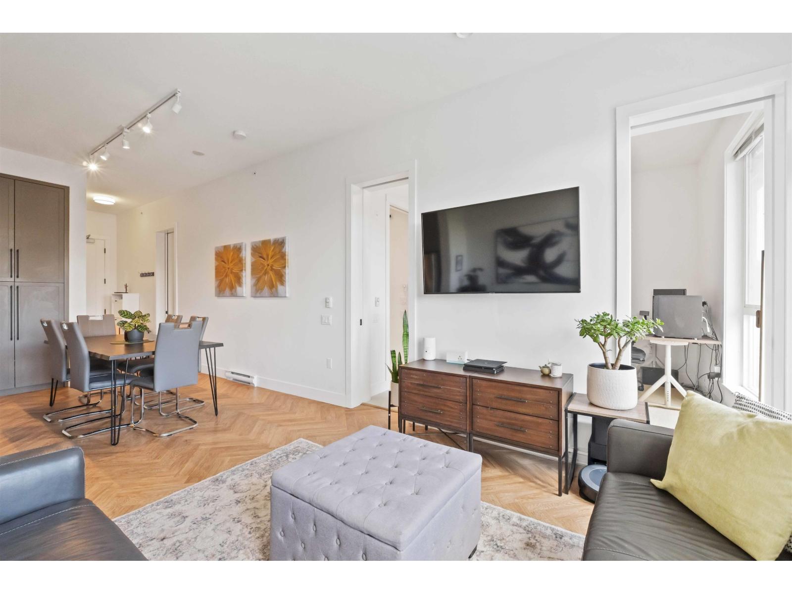 414 10168 149 STREET, Surrey