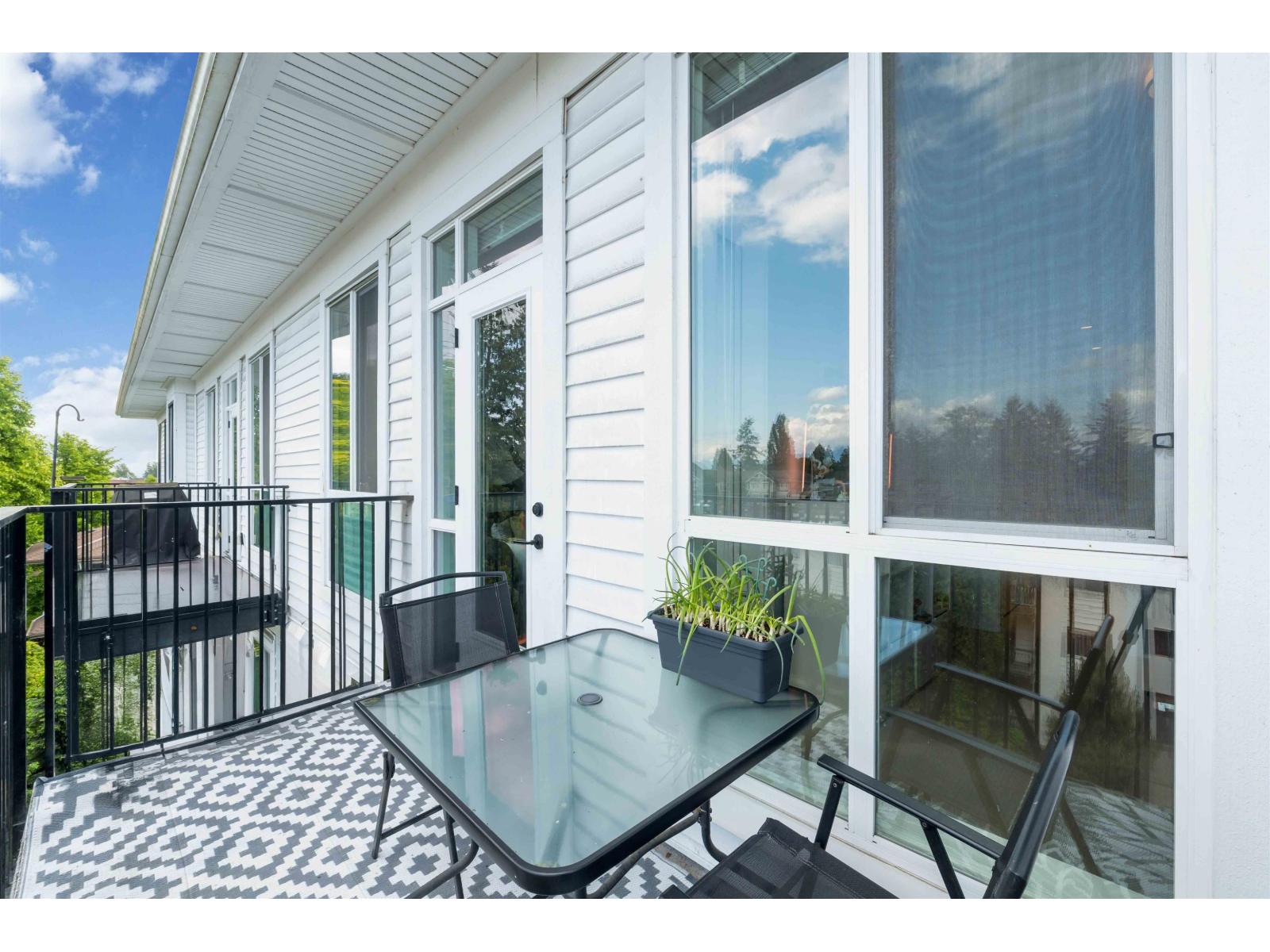 414 10168 149 STREET, Surrey