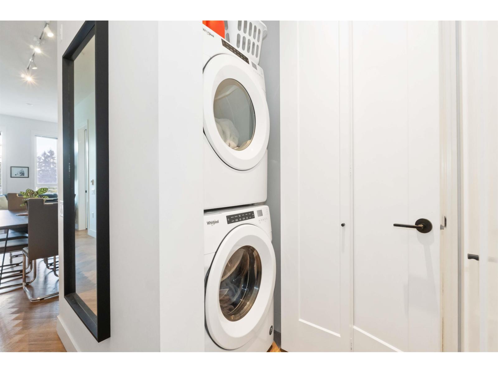 414 10168 149 STREET, Surrey