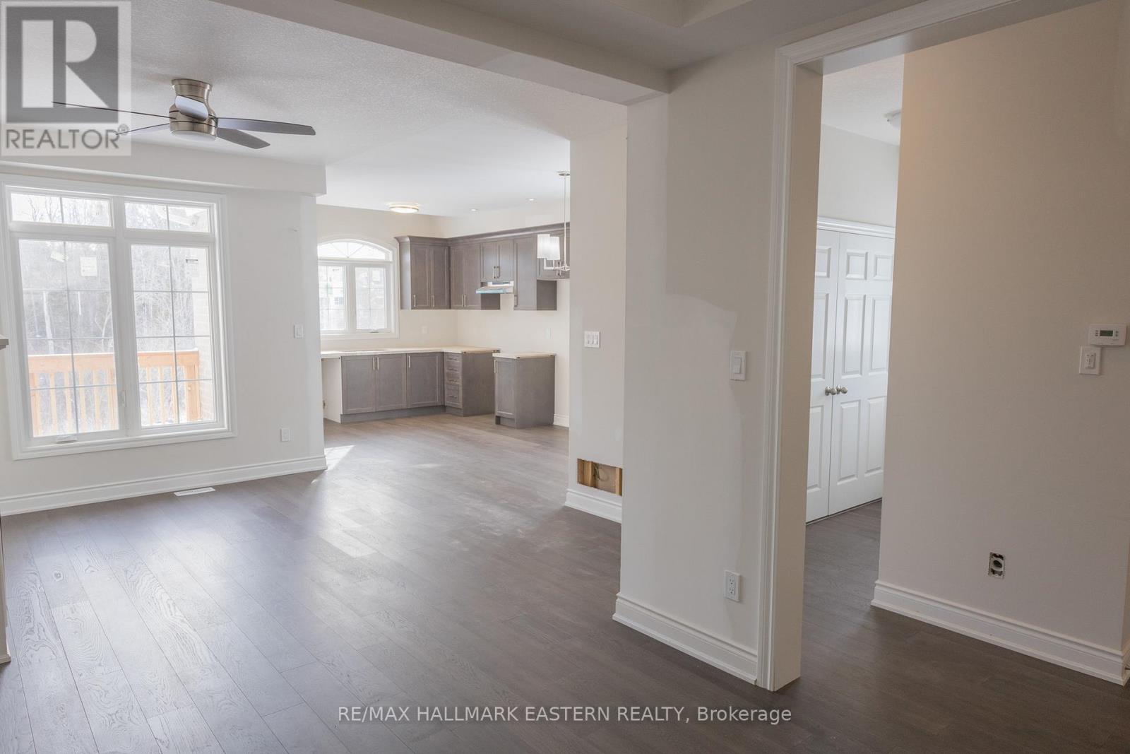 35 COLDBROOK DRIVE - Photo 4 of 23, Cavan Monaghan (Millbrook Village), Ontario