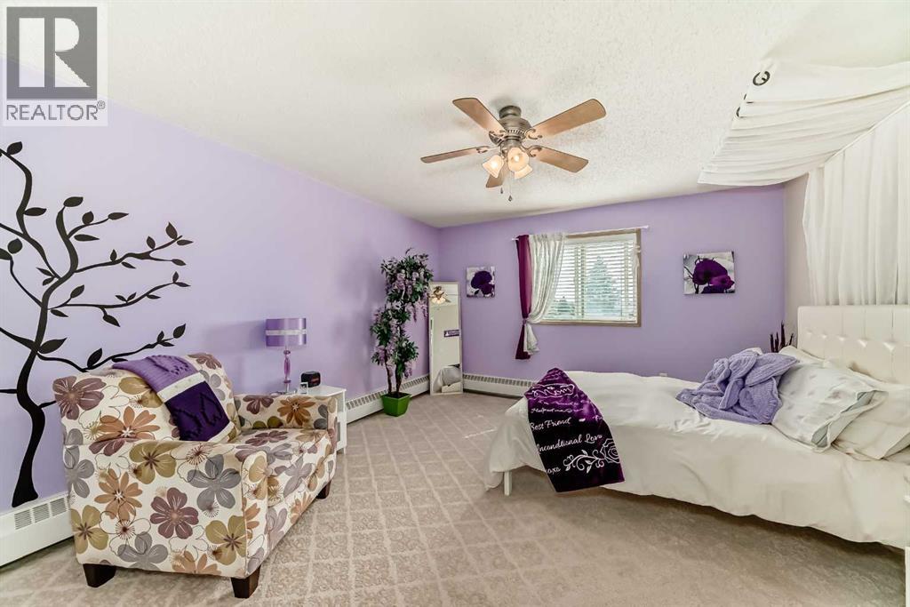 Single Family House for Sale in   Dover Point SE Dover Calgary 