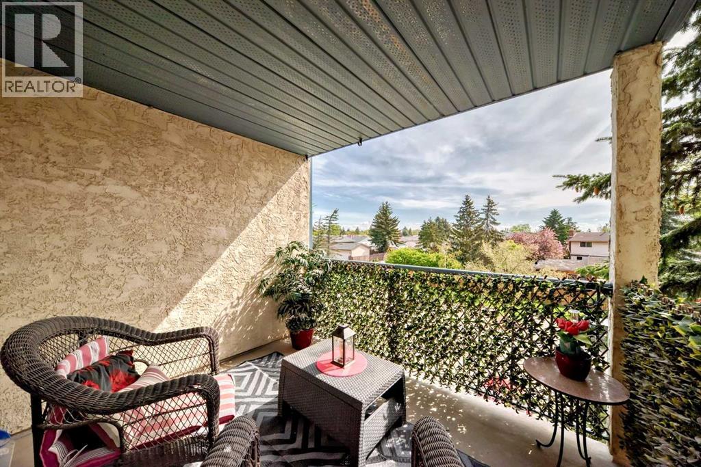 Single Family House for Sale in   Dover Point SE Dover Calgary 