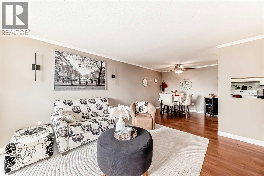 Single Family House for Sale in   Dover Point SE Dover Calgary 