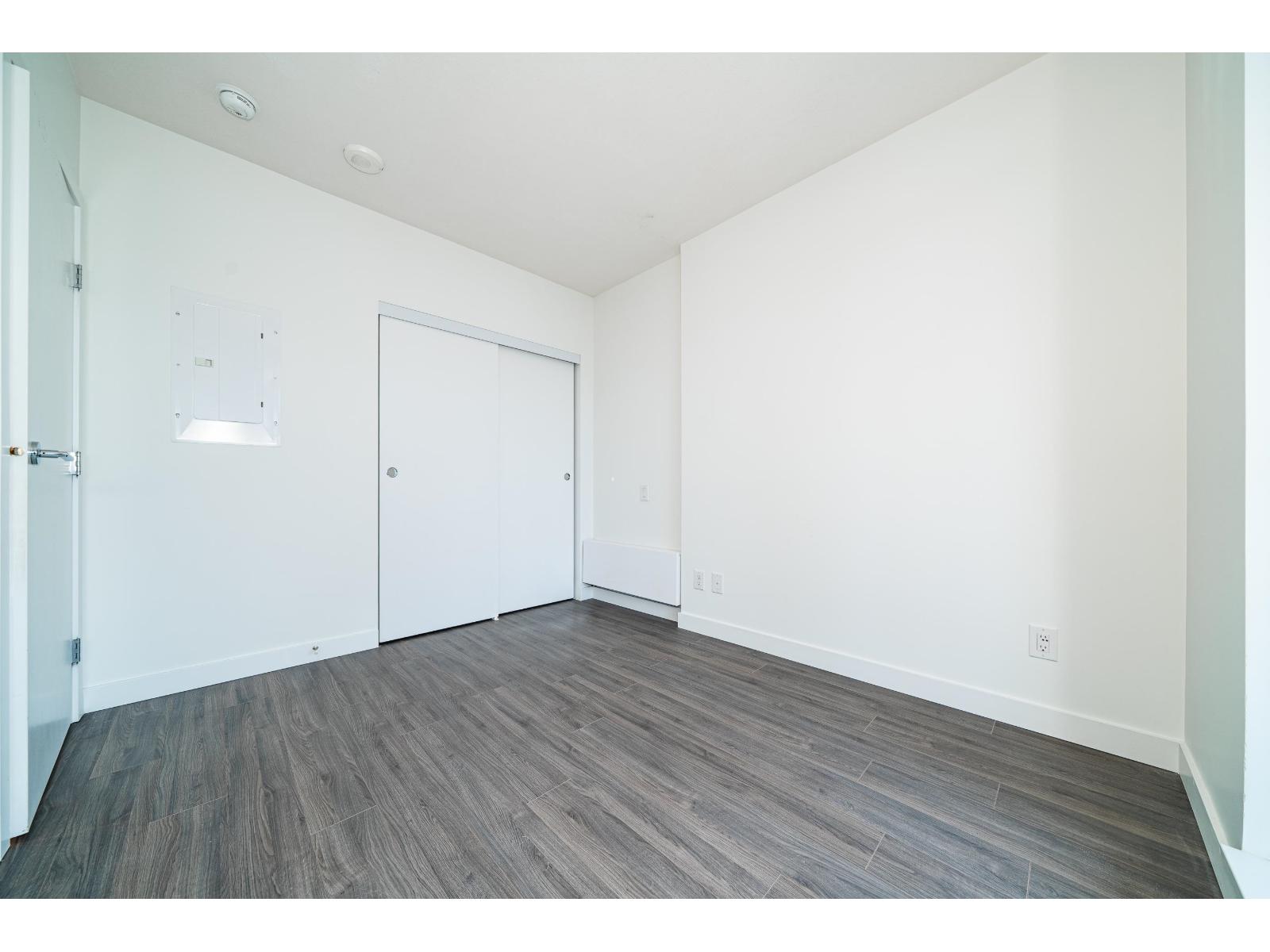 2307 13655 FRASER HIGHWAY, Surrey