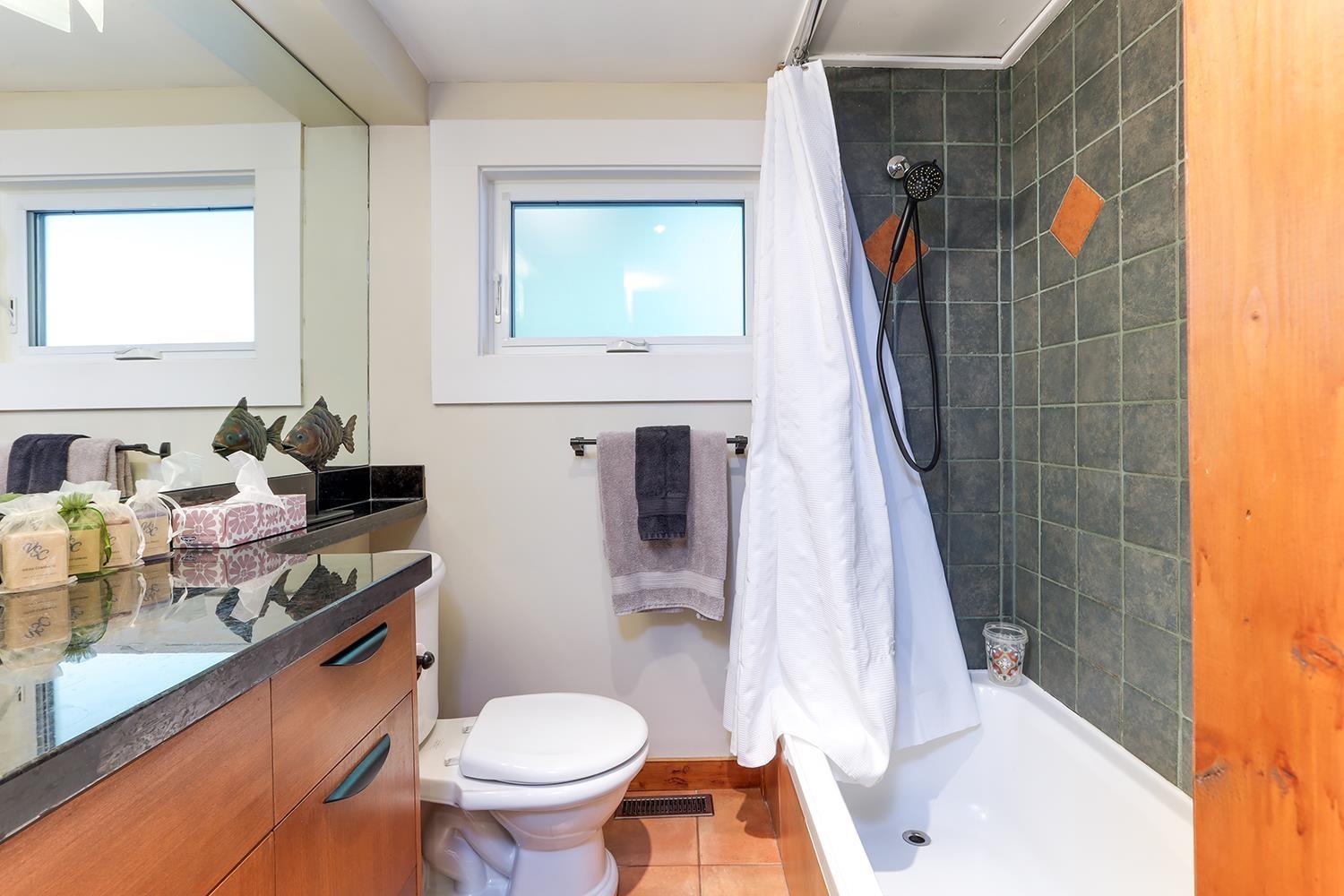 16124 9 AVENUE, Surrey