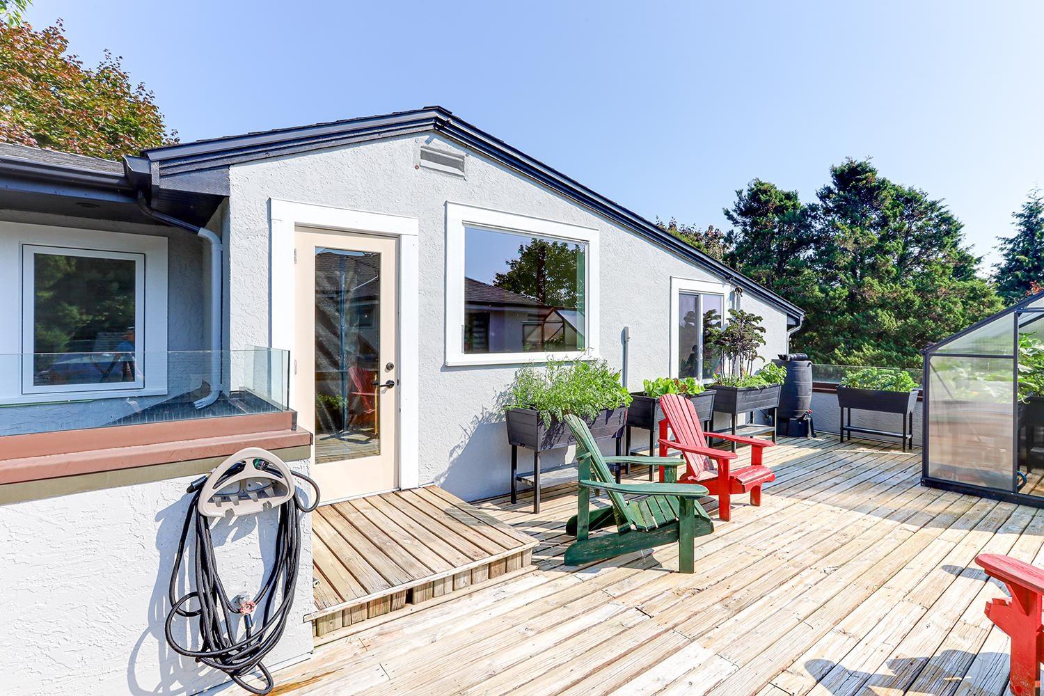 16124 9 AVENUE, Surrey