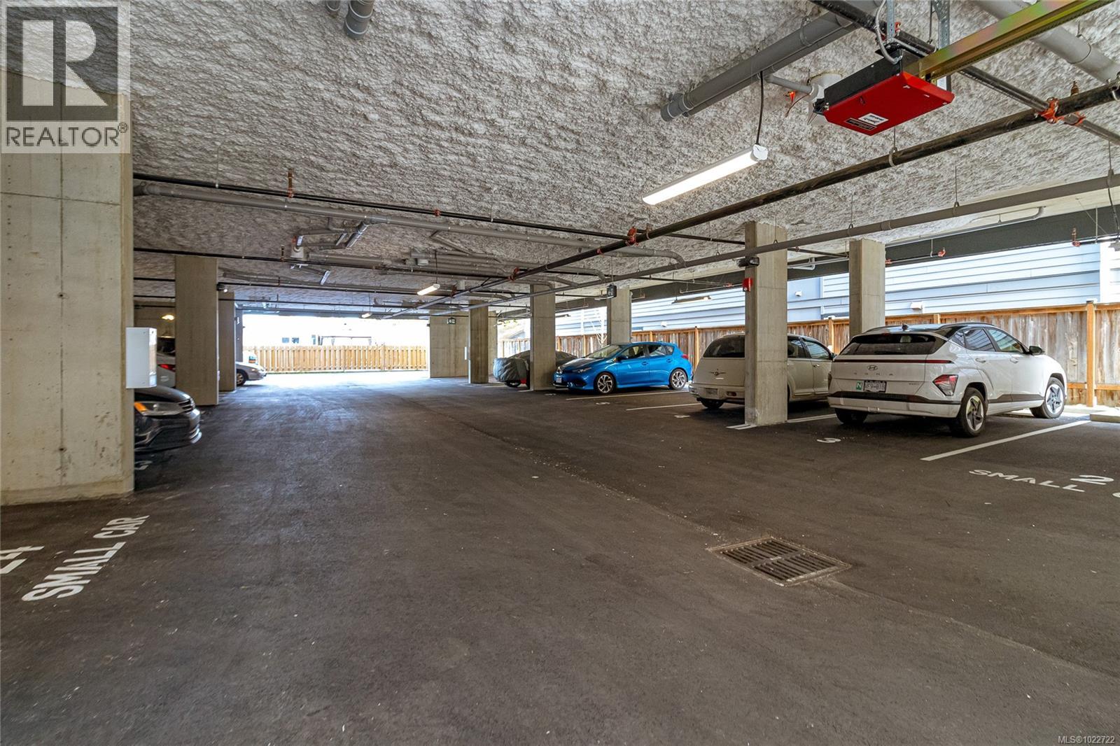 305 924 Jenkins Ave, Langford