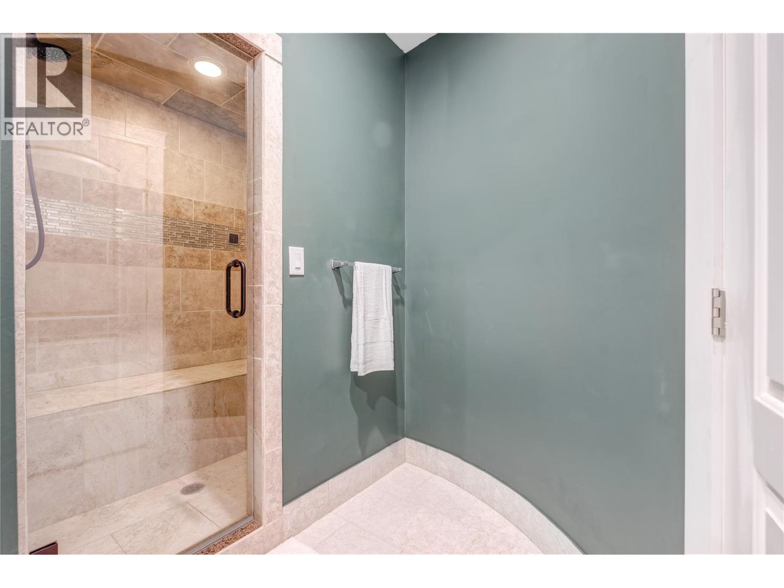 16600 Bentley Road, Summerland