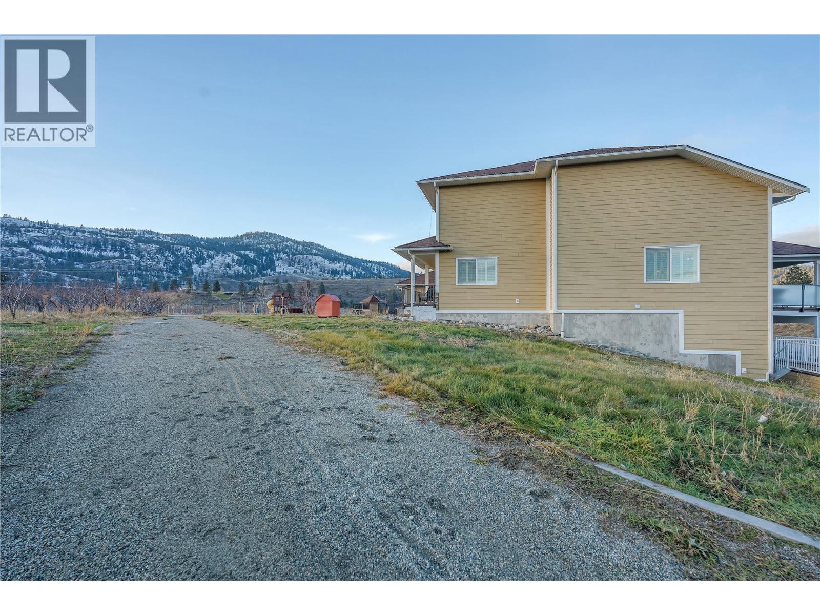 16600 Bentley Road, Summerland