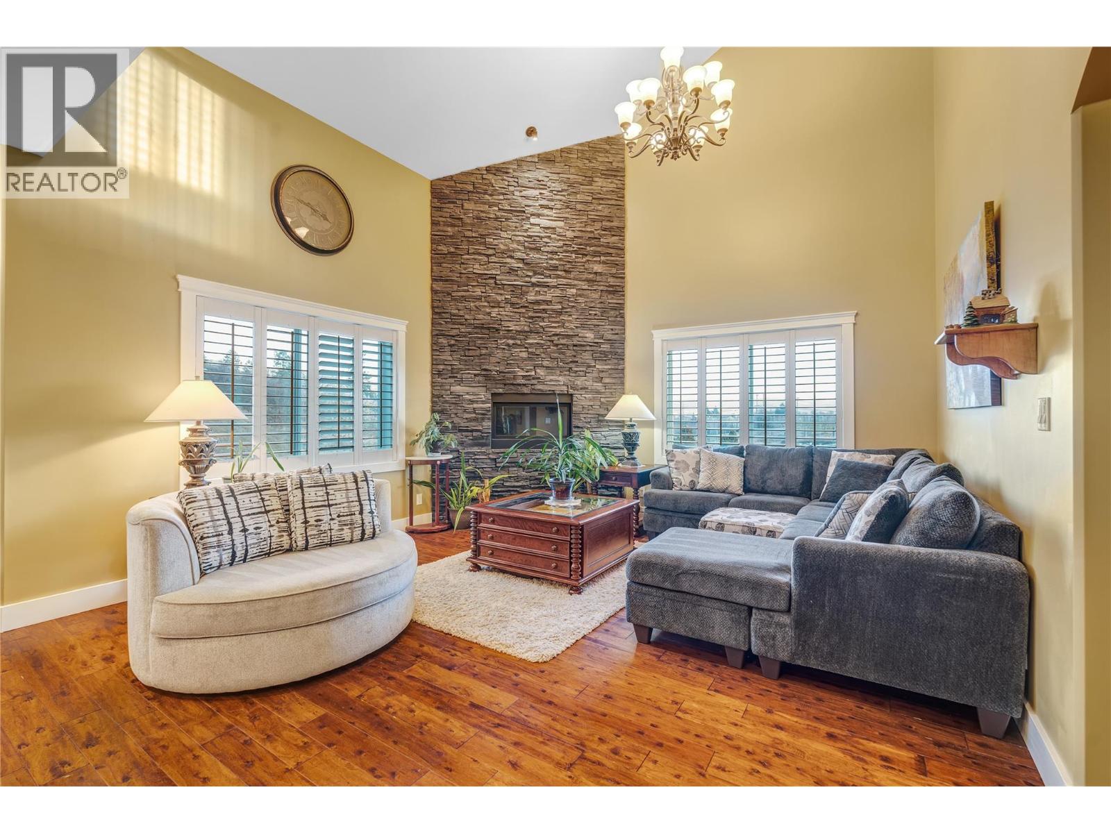 16600 Bentley Road, Summerland