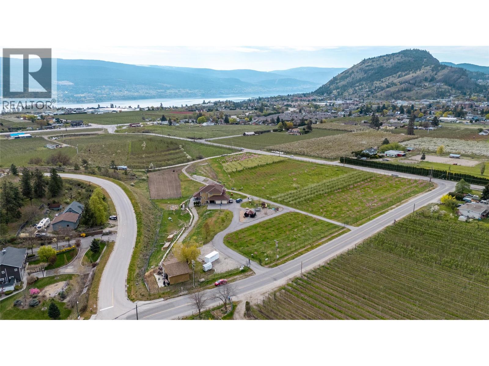 16600 Bentley Road, Summerland
