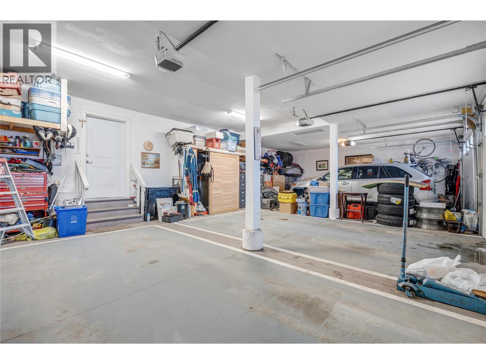 16600 Bentley Road, Summerland