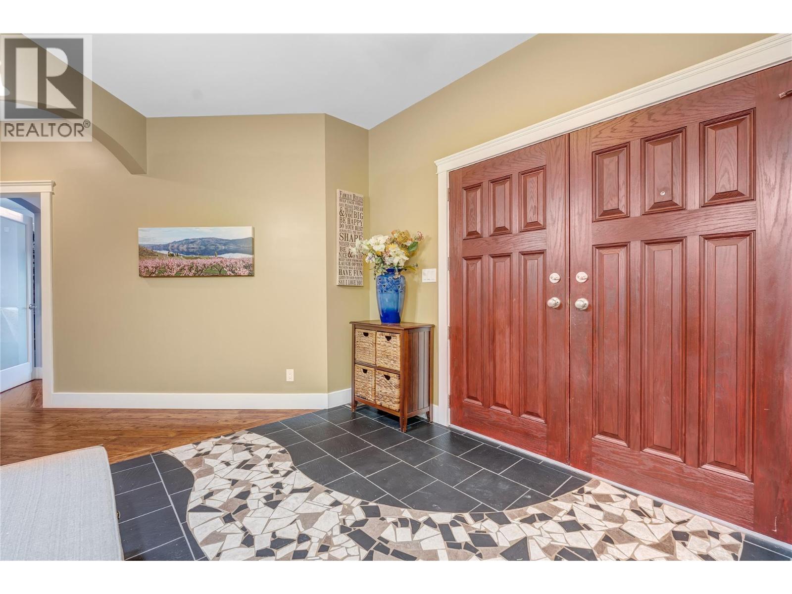 16600 Bentley Road, Summerland