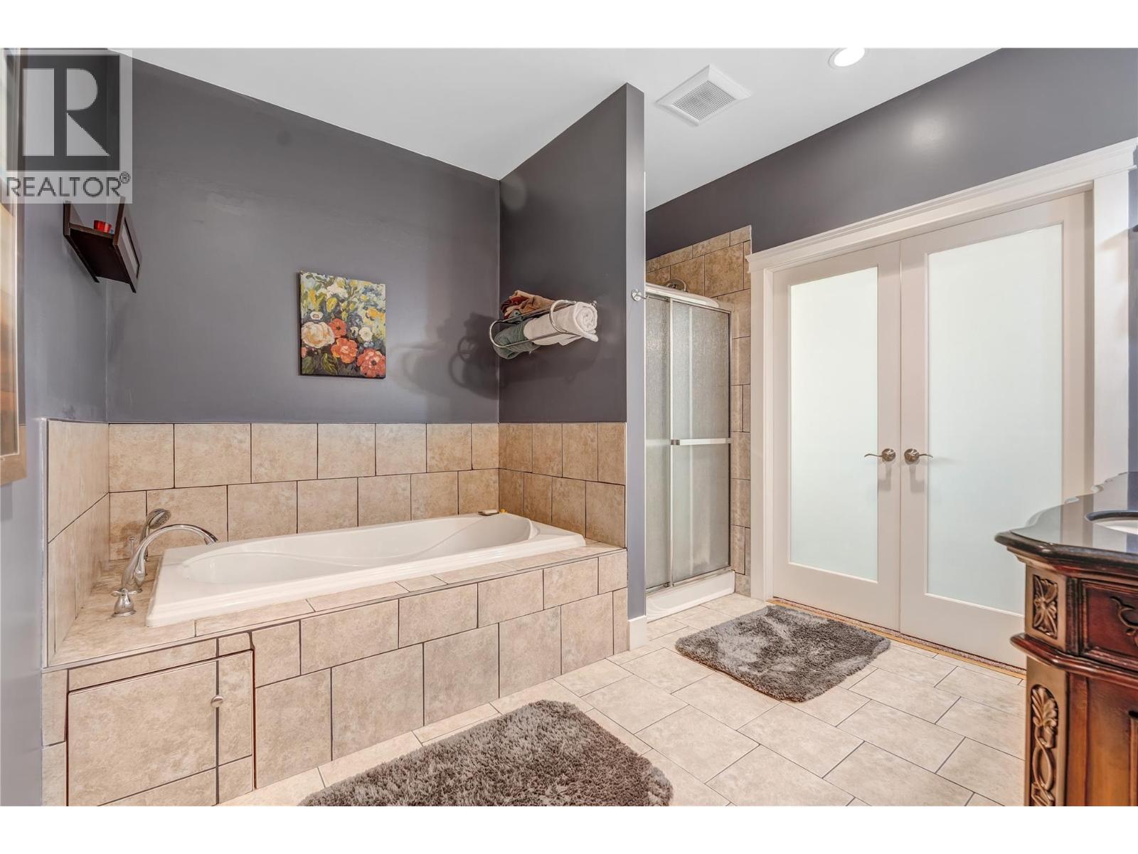 16600 Bentley Road, Summerland