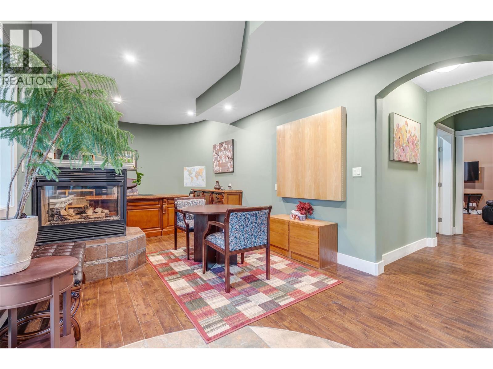 16600 Bentley Road, Summerland