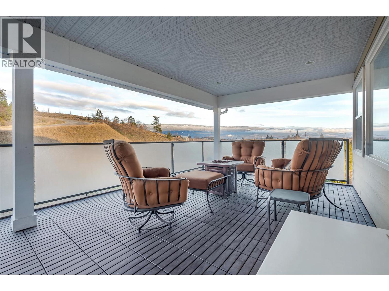16600 Bentley Road, Summerland