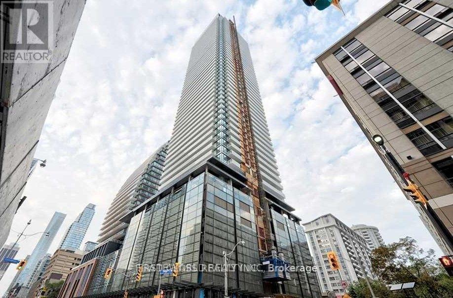 Listing photo of 4002 - 501 YONGE STREET