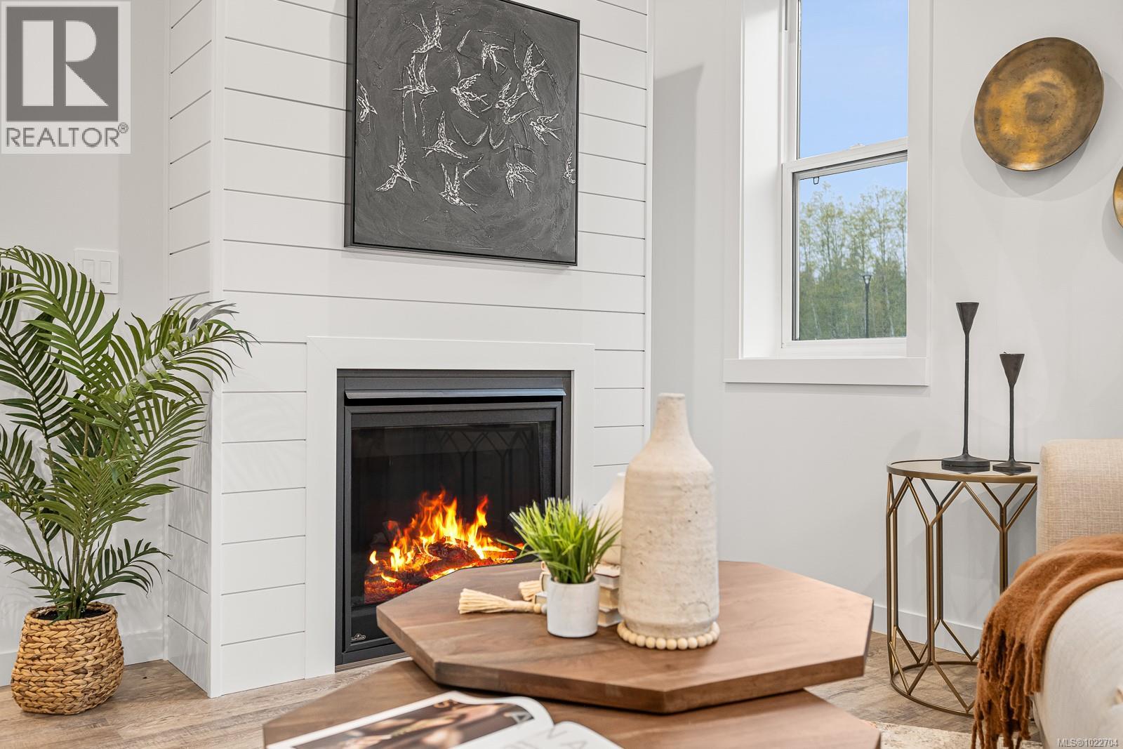 #43 3025 ROYSTON RD - 20