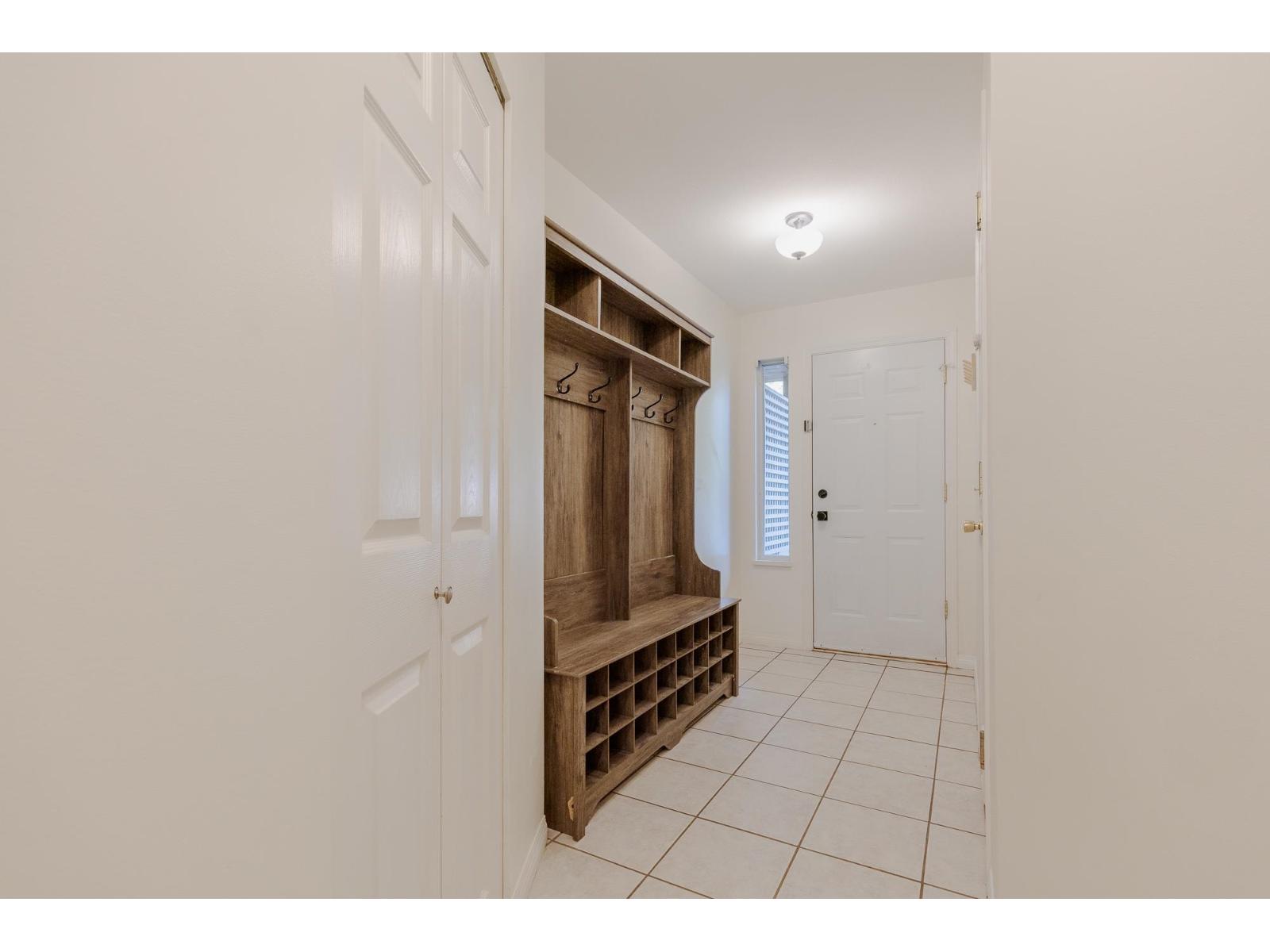 15 1828 LILAC DRIVE, Surrey