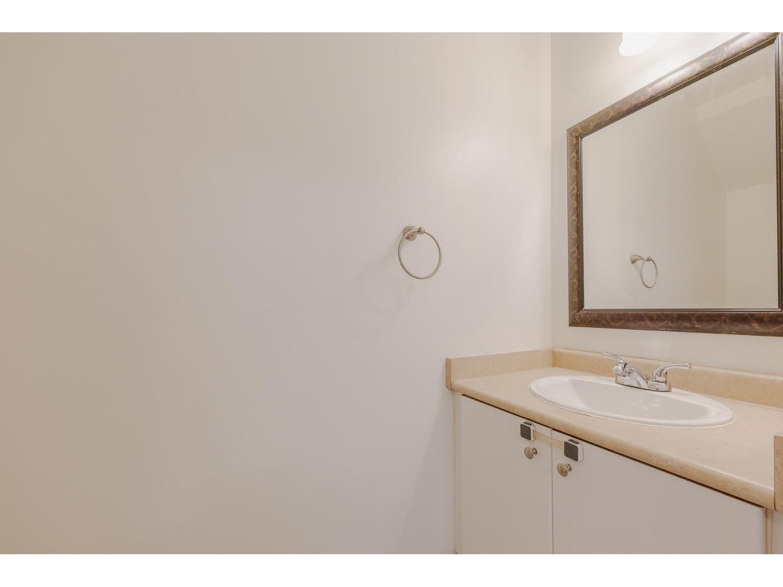 15 1828 LILAC DRIVE, Surrey