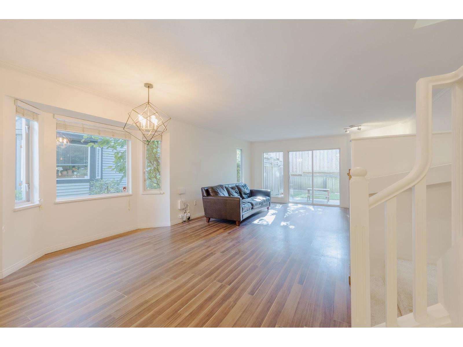 15 1828 LILAC DRIVE, Surrey