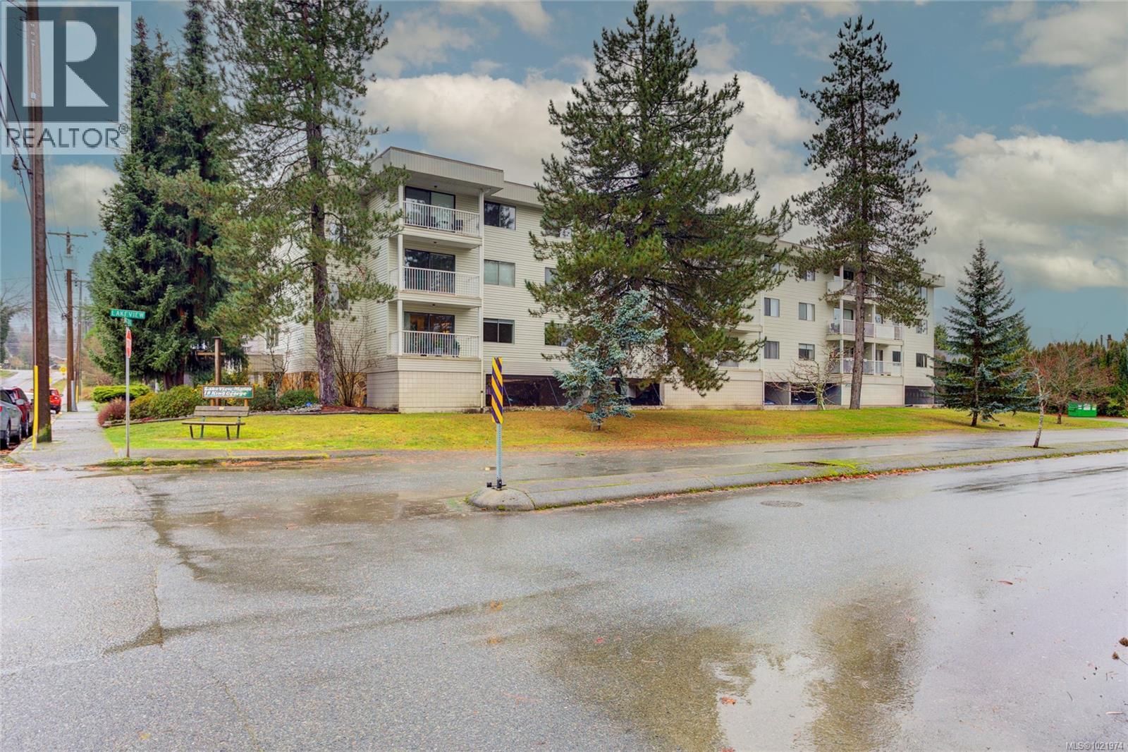#206 18 King George St - 1