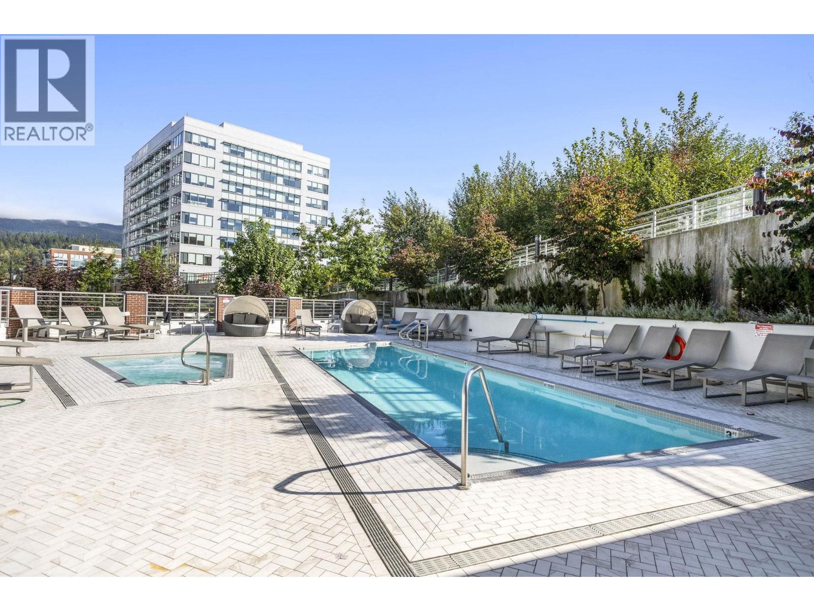 302 305 MORRISSEY ROAD, Port Moody