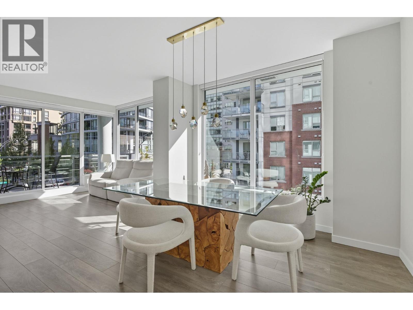 302 305 MORRISSEY ROAD, Port Moody