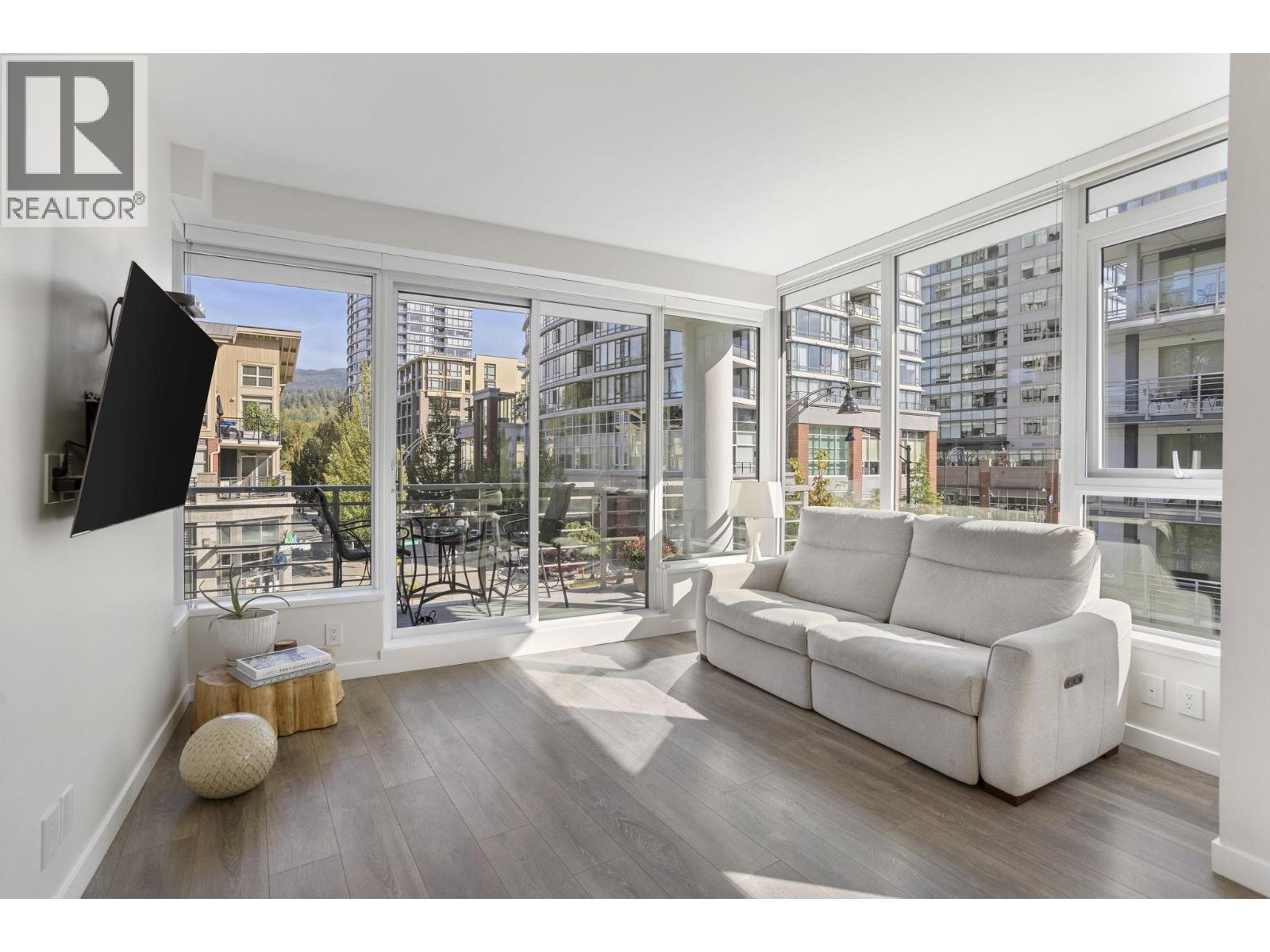 302 305 MORRISSEY ROAD, Port Moody