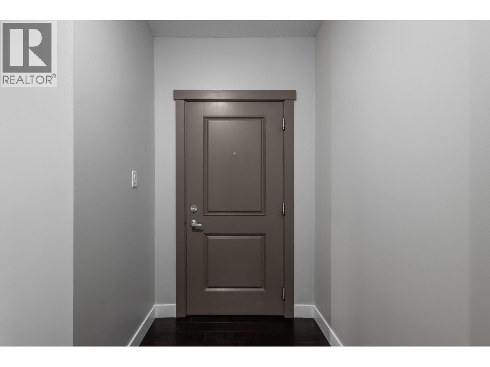 425 9009 CORNERSTONE MEWS, Burnaby