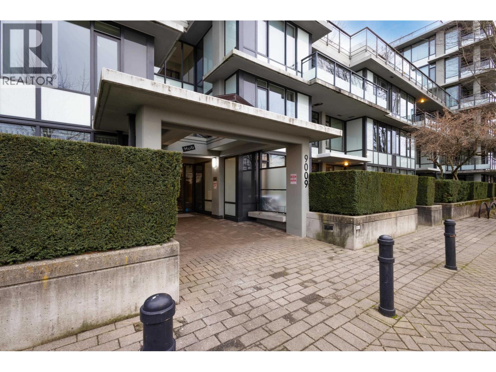 425 9009 CORNERSTONE MEWS, Burnaby