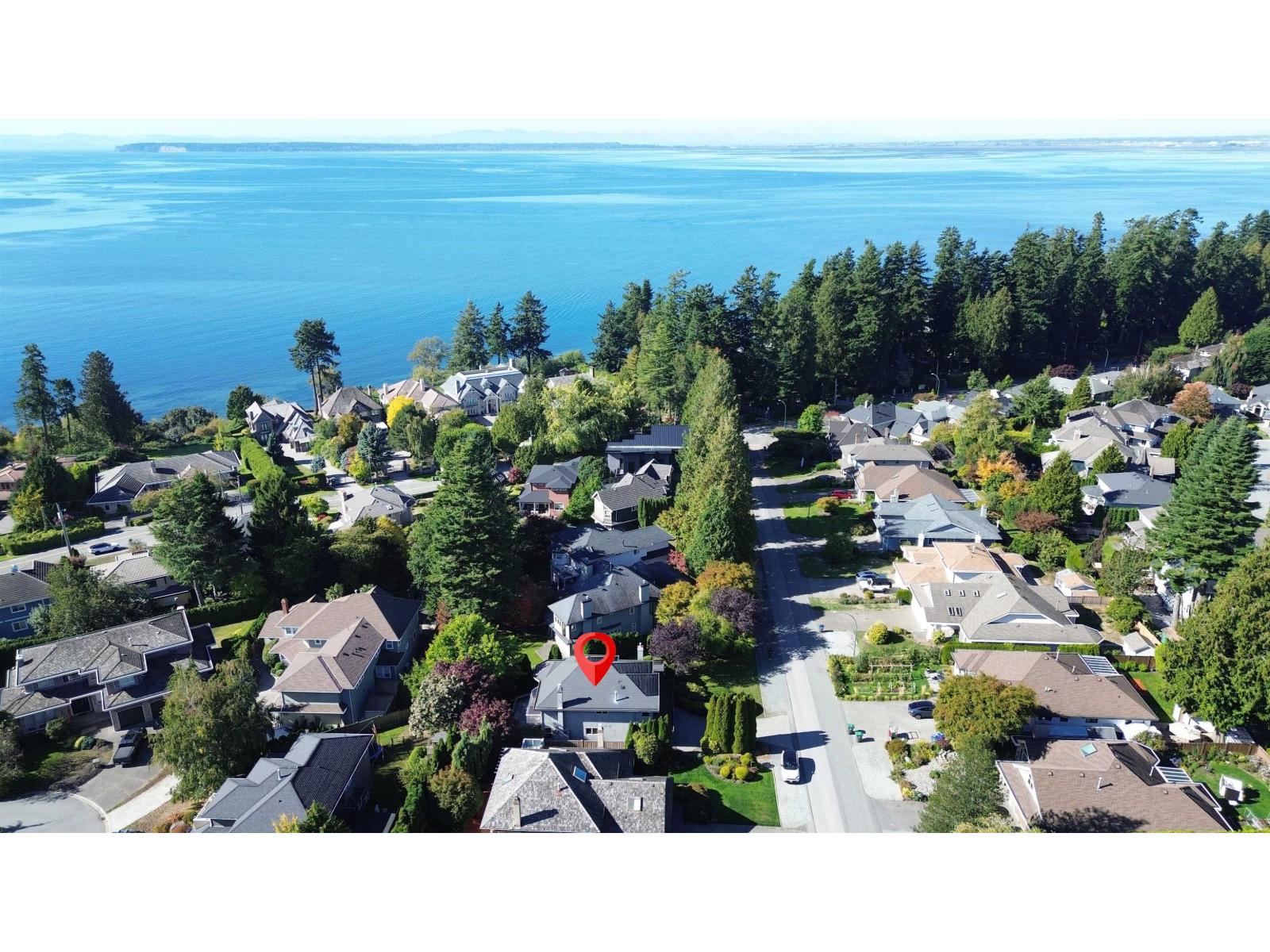 12576 18 AVENUE, Surrey