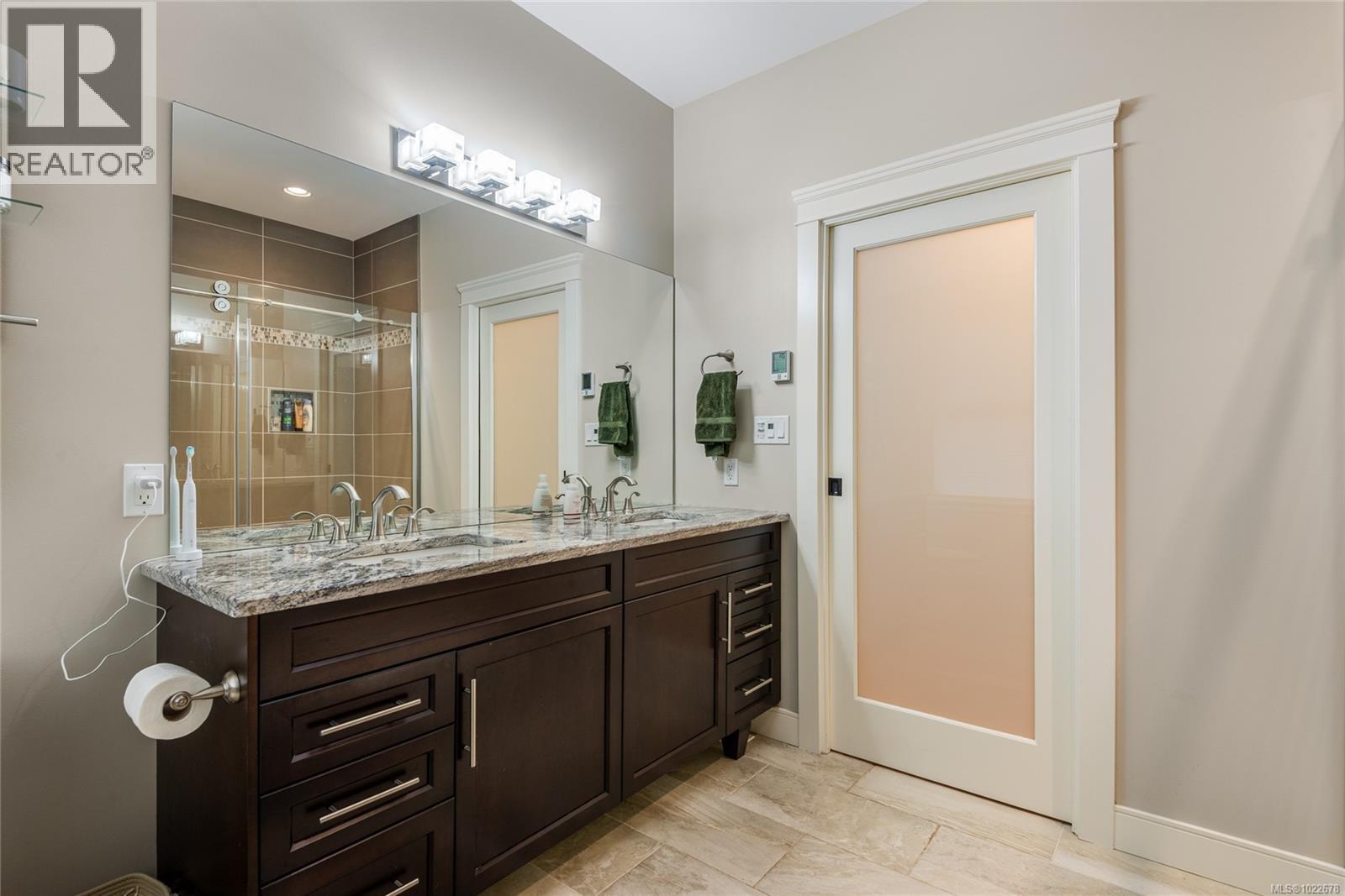 672 Pacific Heights Lane, Campbell River