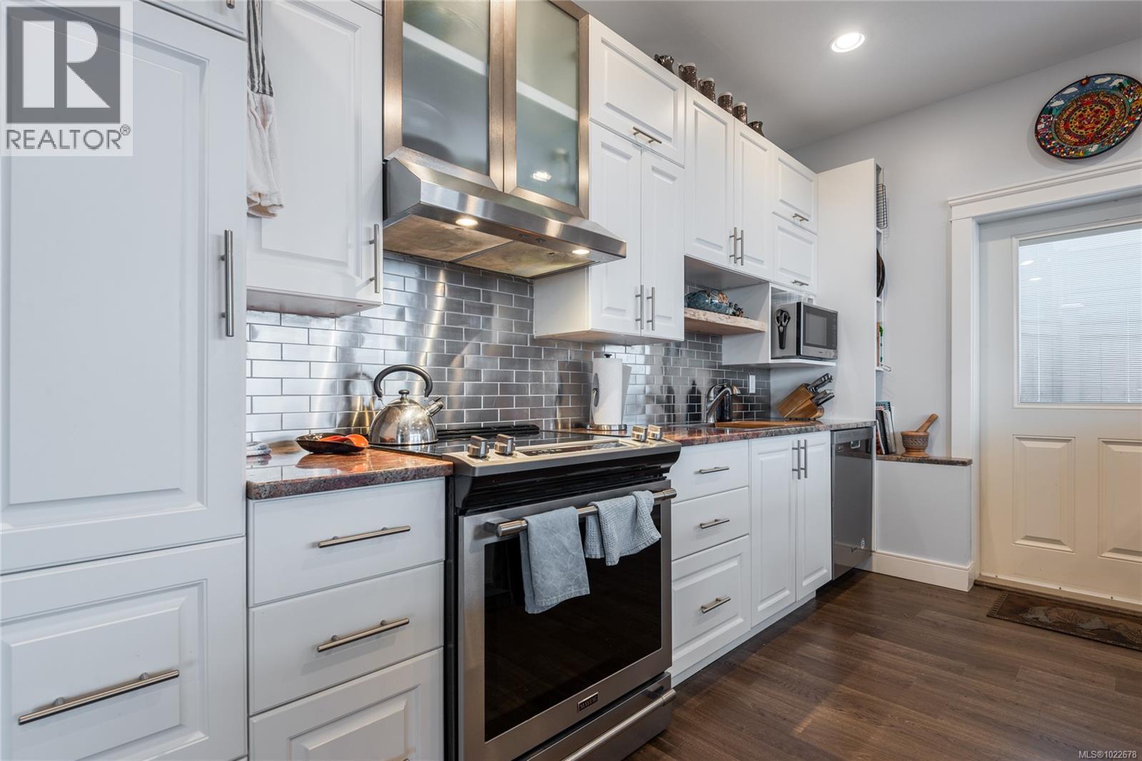 672 Pacific Heights Lane, Campbell River