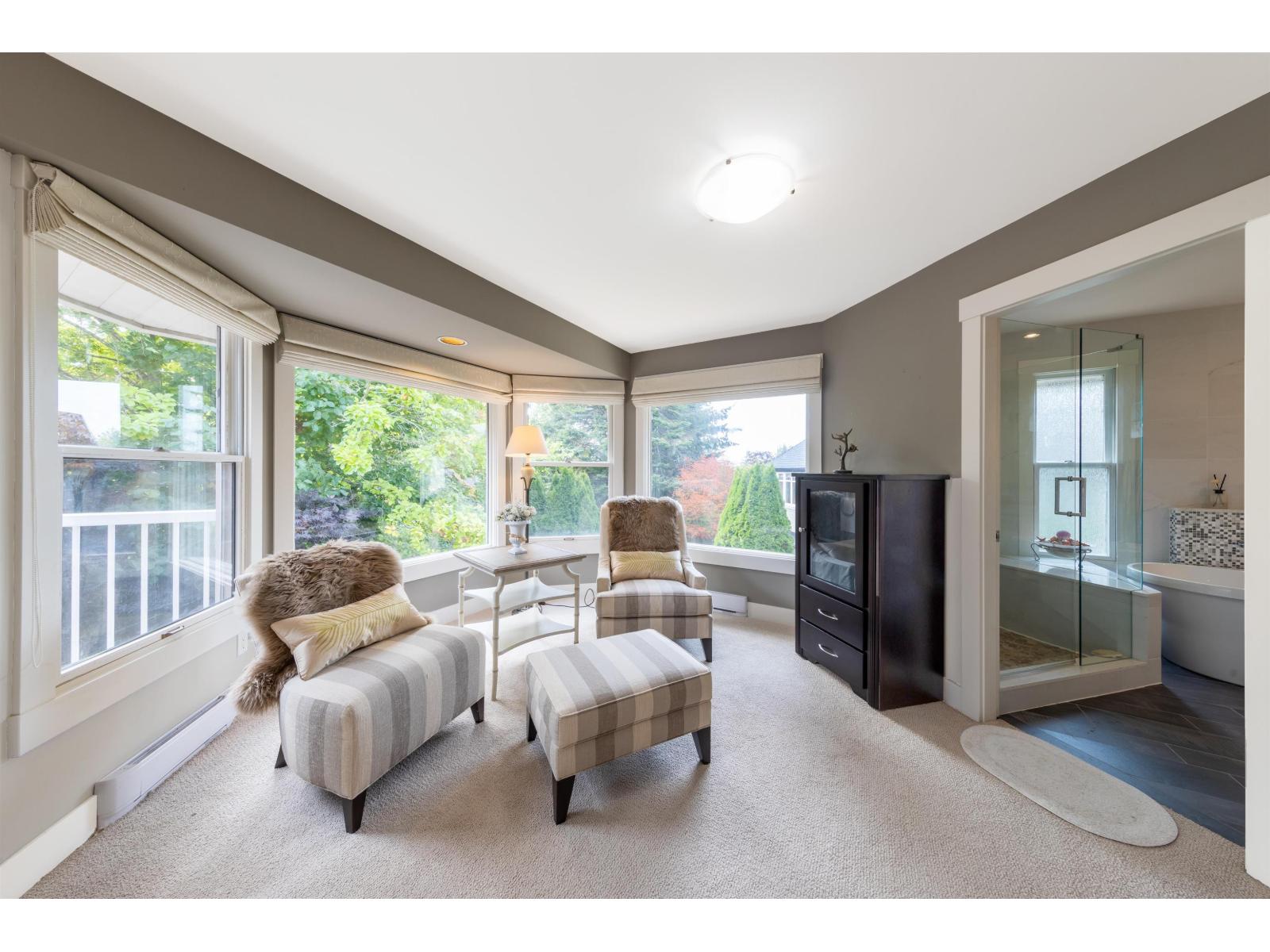 12576 18 AVENUE, Surrey