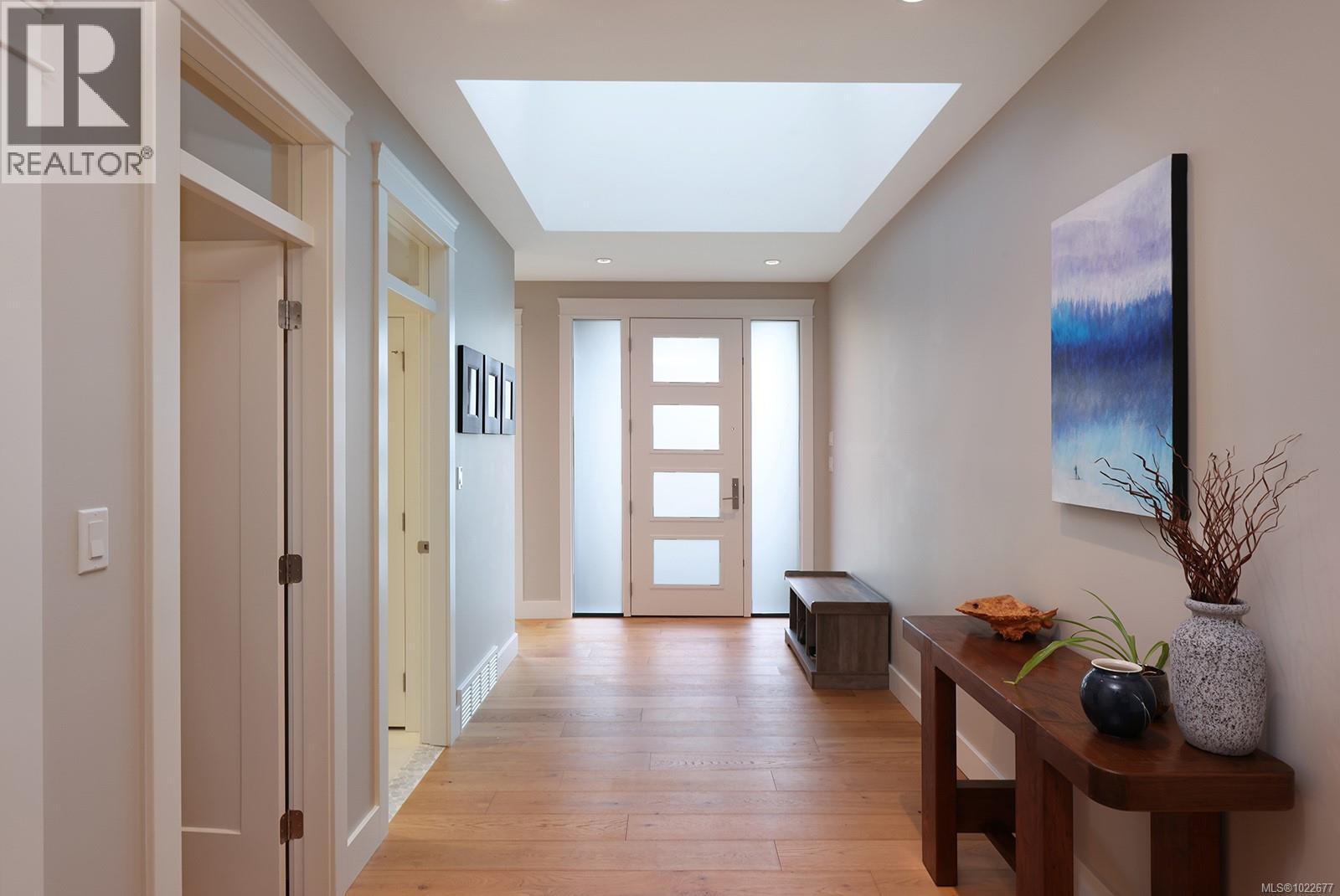 3221 Klanawa Cres, Courtenay