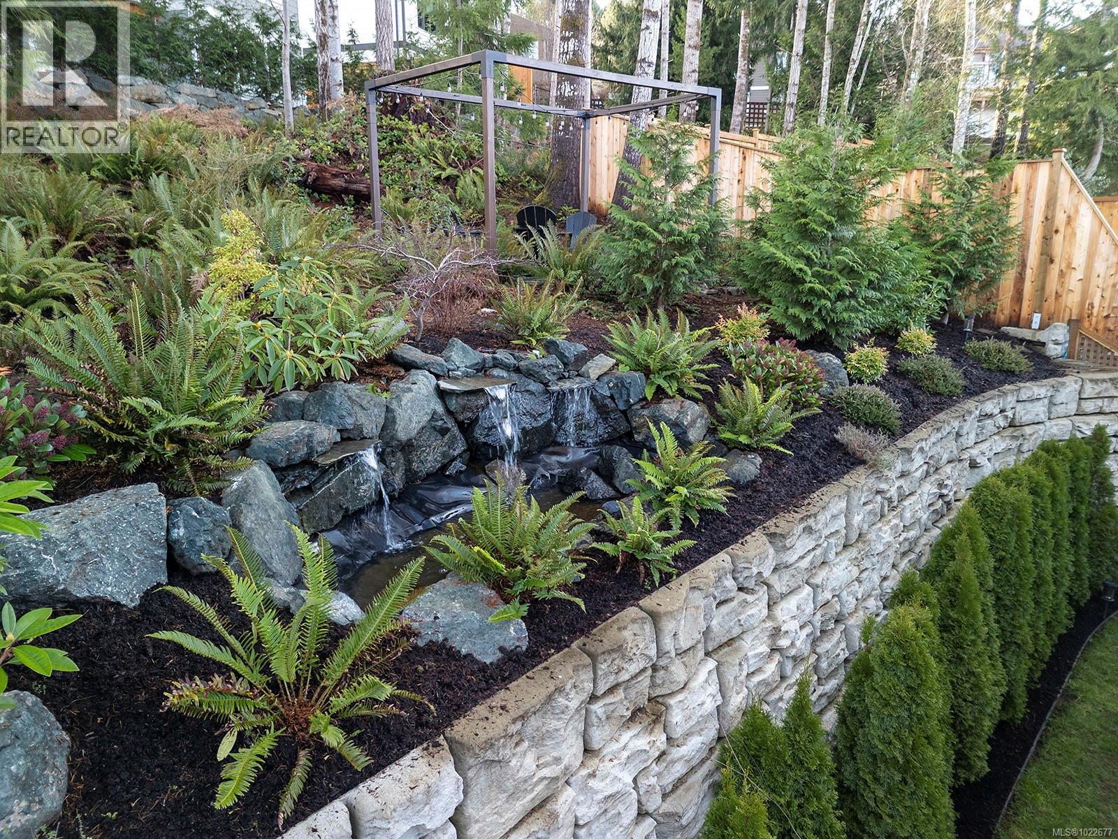 3221 Klanawa Cres, Courtenay