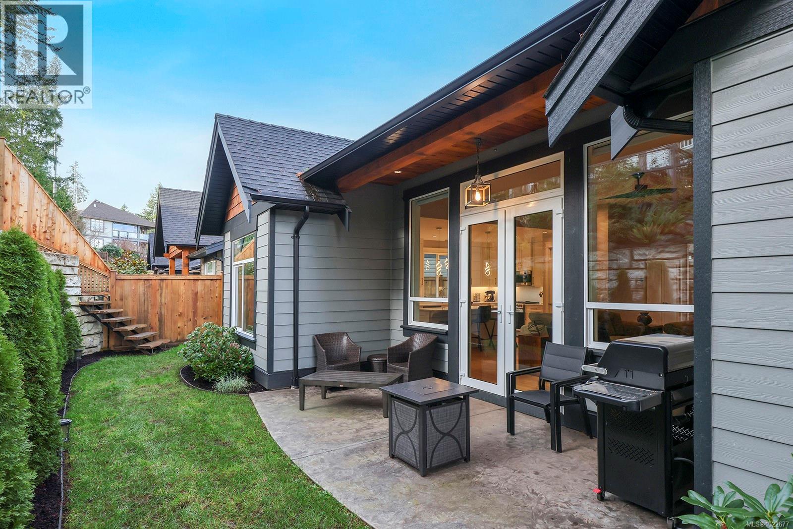 3221 Klanawa Cres, Courtenay