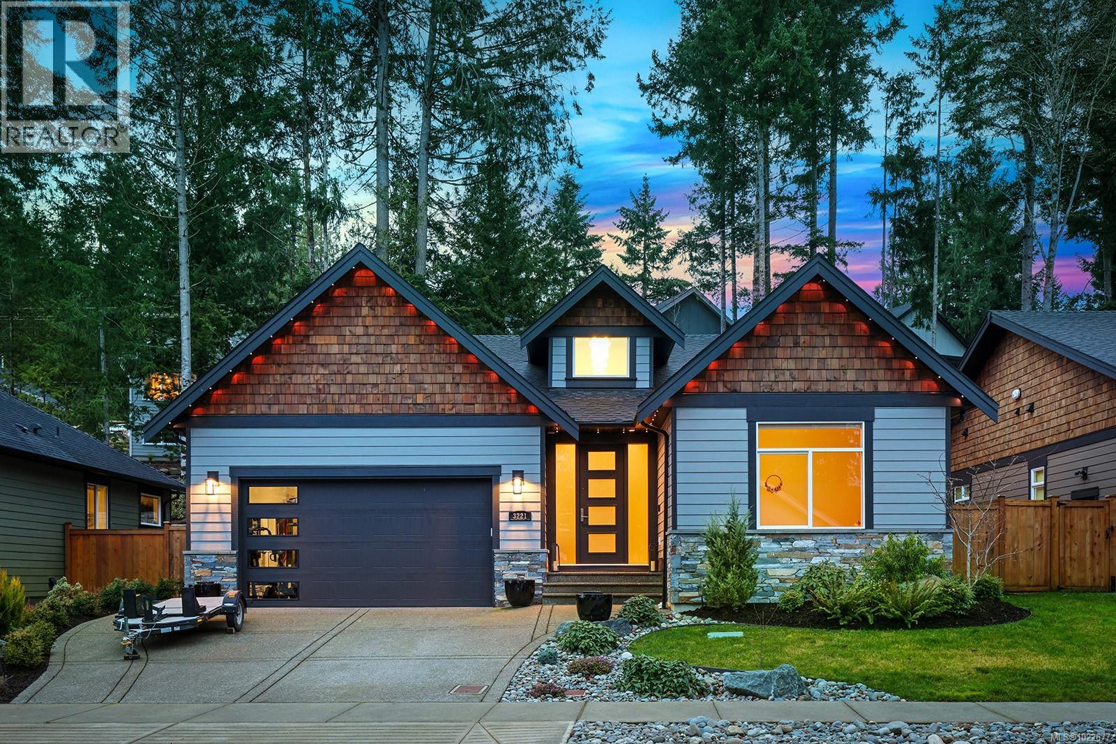 3221 Klanawa Cres, Courtenay