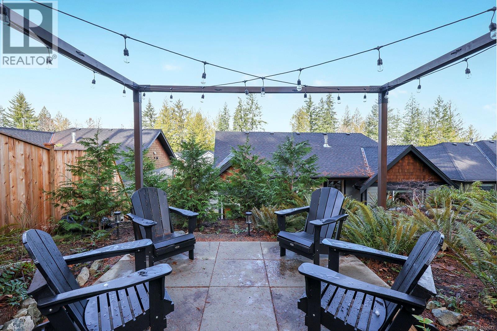 3221 Klanawa Cres, Courtenay